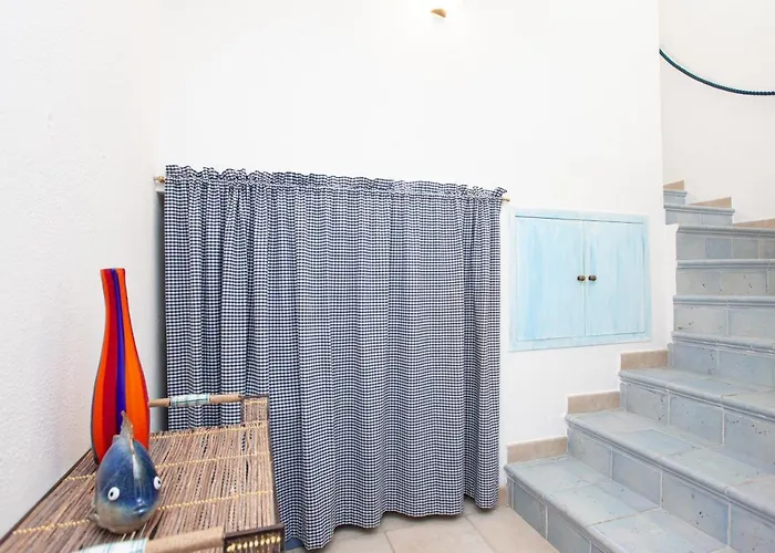Porto Coda Cavallo House A 300 Mt Dal Mare, Con Terrazza Panoramica סאן תאודורו
