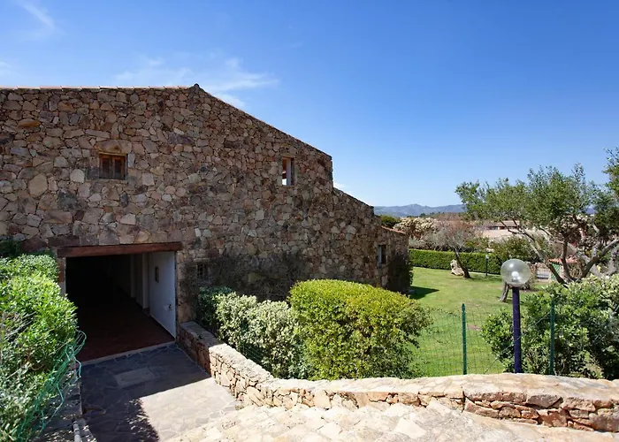 Porto Coda Cavallo House A 300 Mt Dal Mare, Con Terrazza Panoramica