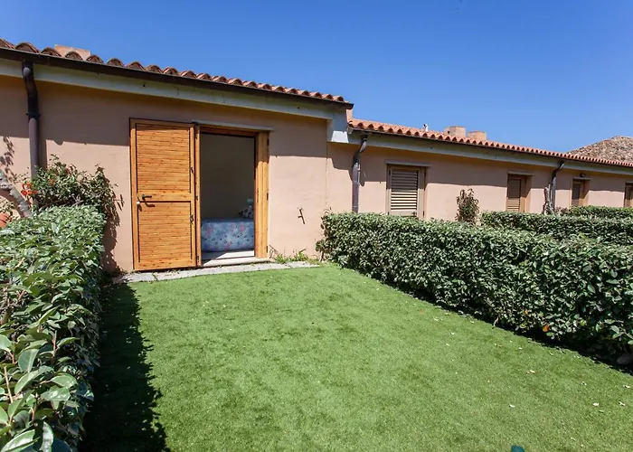 דירה Porto Coda Cavallo House A 300 Mt Dal Mare, Con Terrazza Panoramica סאן תאודורו