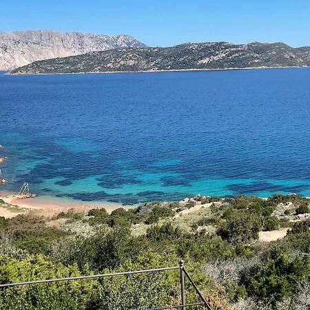 Porto Coda Cavallo House A 300 Mt Dal Mare, Con Terrazza Panoramica Appartement San Teodoro (Sardinia)