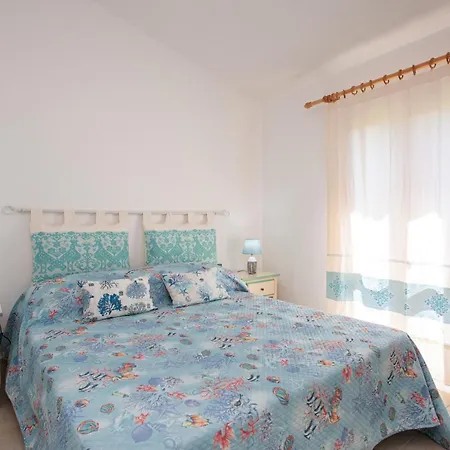 Porto Coda Cavallo House A 300 Mt Dal Mare, Con Terrazza Panoramica アパート *