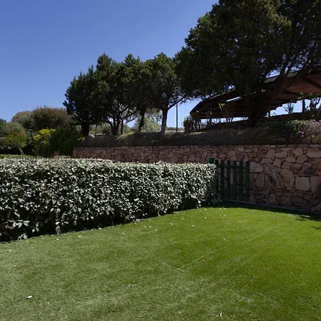 Porto Coda Cavallo House A 300 Mt Dal Mare, Con Terrazza Panoramica Apartament San Teodoro (Sardinia)