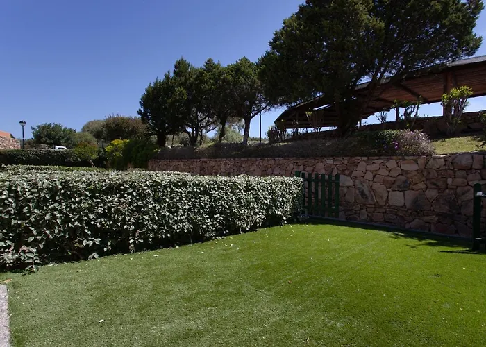 Porto Coda Cavallo House A 300 Mt Dal Mare, Con Terrazza Panoramica Apartman San Teodoro