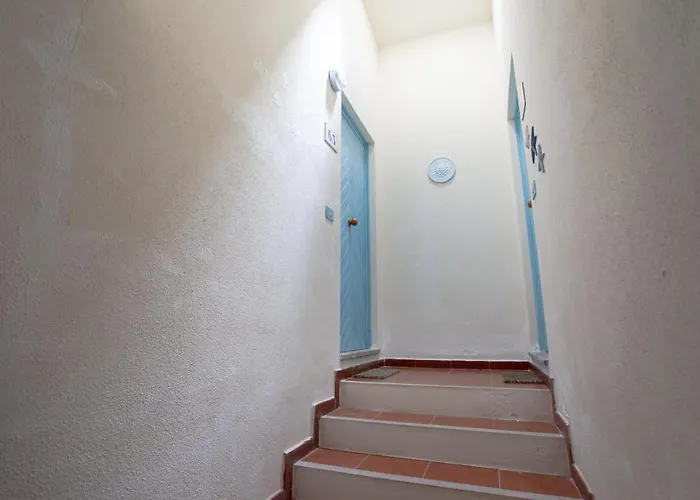Porto Coda Cavallo House A 300 Mt Dal Mare, Con Terrazza Panoramica Apartman San Teodoro